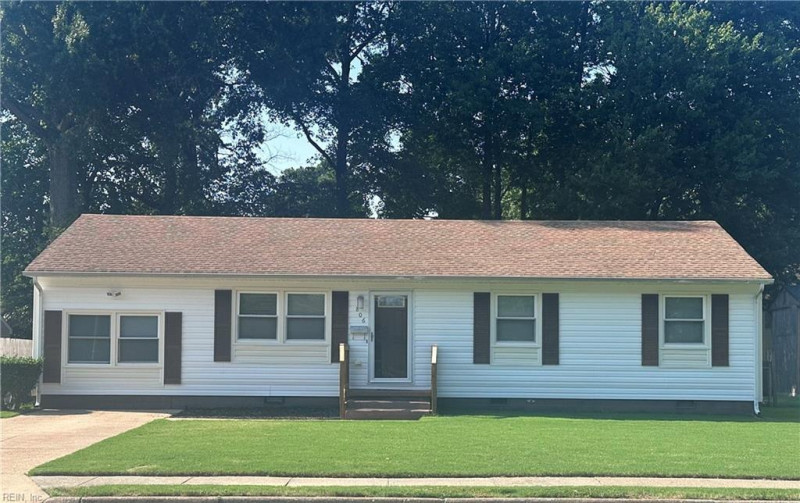 Photo 1 of 19 residential for sale in Hampton virginia