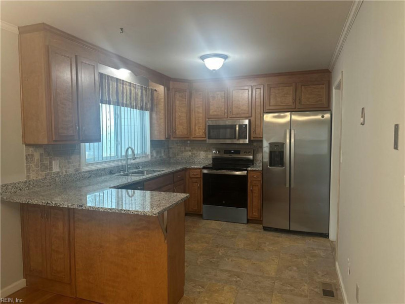 Photo 18 of 19 residential for sale in Hampton virginia