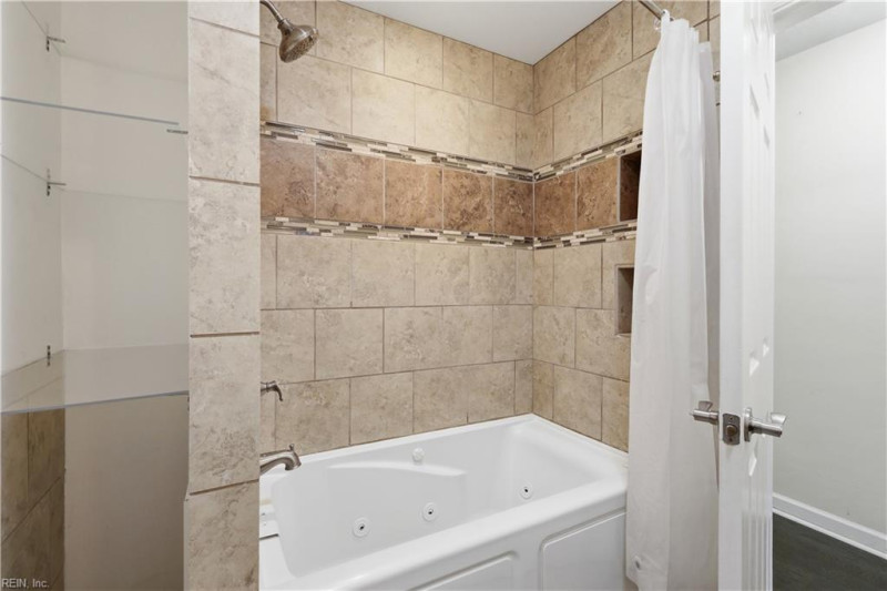 Photo 20 of 47 residential for sale in Norfolk virginia Photo 20 of 47 residential for sale in Norfolk virginia