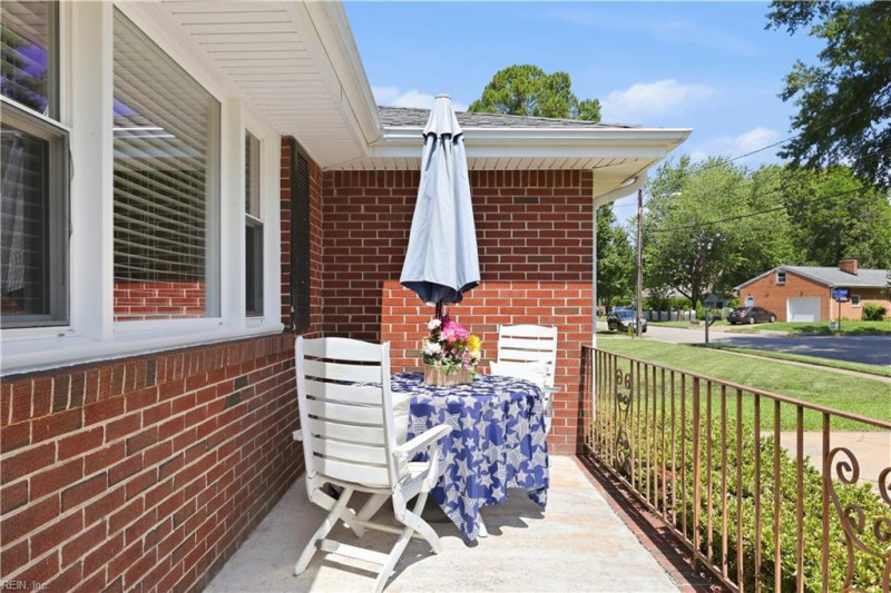 Photo 3 of 47 residential for sale in Norfolk virginia Photo 3 of 47 residential for sale in Norfolk virginia