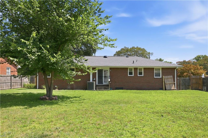 Photo 36 of 47 residential for sale in Norfolk virginia Photo 36 of 47 residential for sale in Norfolk virginia