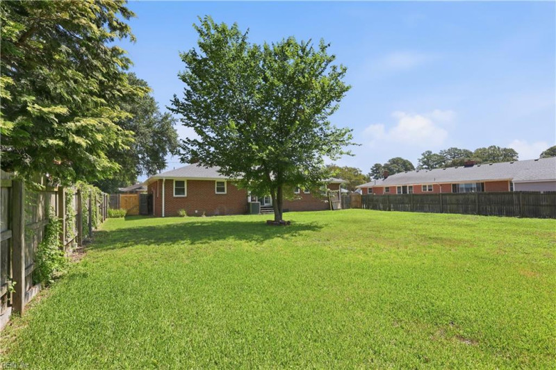 Photo 37 of 47 residential for sale in Norfolk virginia Photo 37 of 47 residential for sale in Norfolk virginia