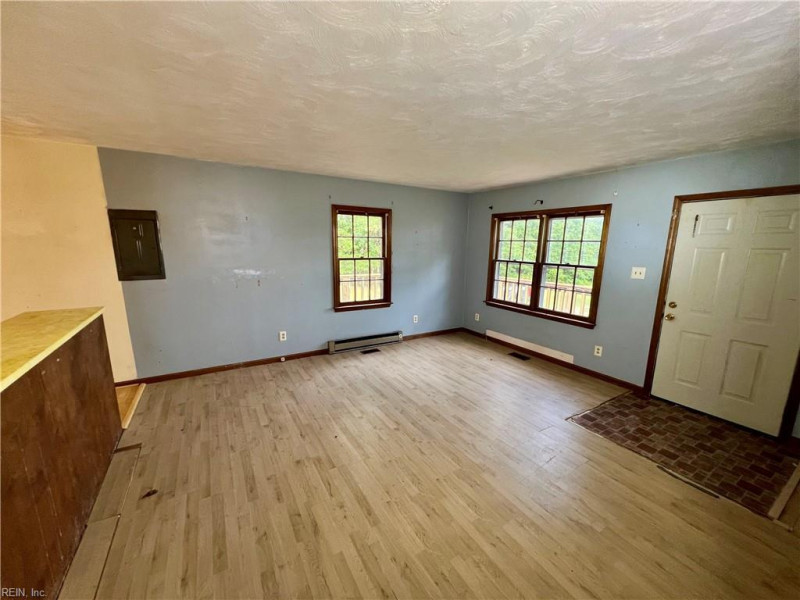 Photo 5 of 18 residential for sale in Southampton County virginia Photo 5 of 18 residential for sale in Southampton County virginia