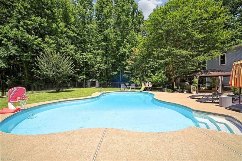 Photo 35 of 49 residential for sale in Chesapeake virginia Photo 35 of 49 residential for sale in Chesapeake virginia