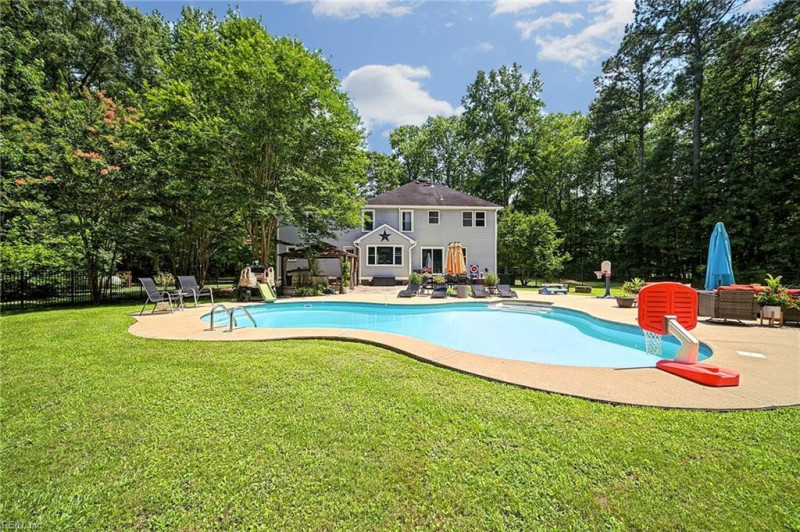Photo 38 of 49 residential for sale in Chesapeake virginia Photo 38 of 49 residential for sale in Chesapeake virginia