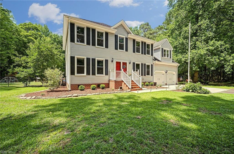 Photo 4 of 49 residential for sale in Chesapeake virginia Photo 4 of 49 residential for sale in Chesapeake virginia