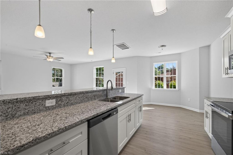 Photo 9 of 50 residential for sale in Chesapeake virginia Photo 9 of 50 residential for sale in Chesapeake virginia