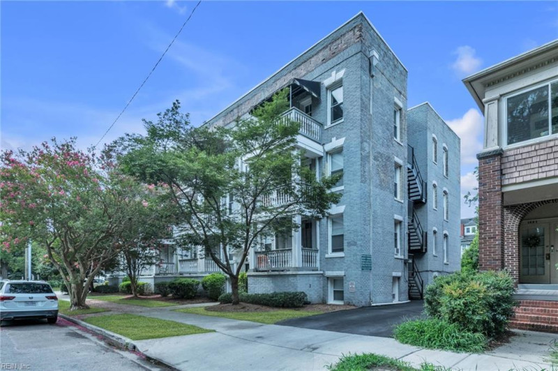 Photo 34 of 36 residential for sale in Norfolk virginia Photo 34 of 36 residential for sale in Norfolk virginia