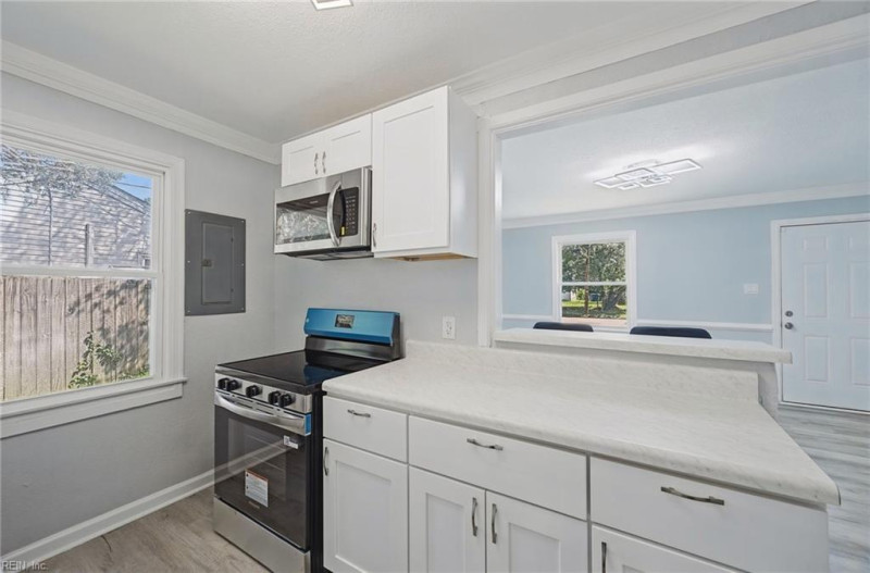 Photo 11 of 24 residential for sale in Newport News virginia