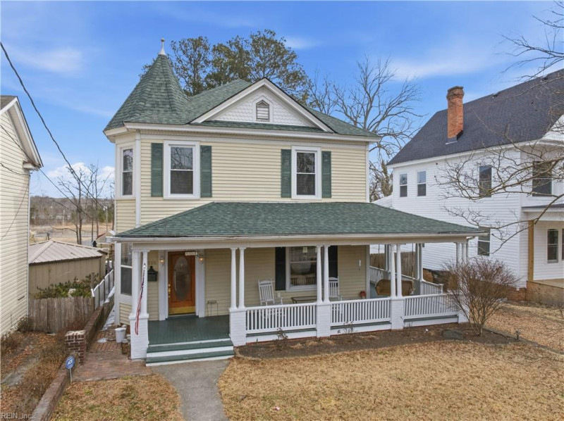 Photo 2 of 49 residential for sale in Franklin virginia