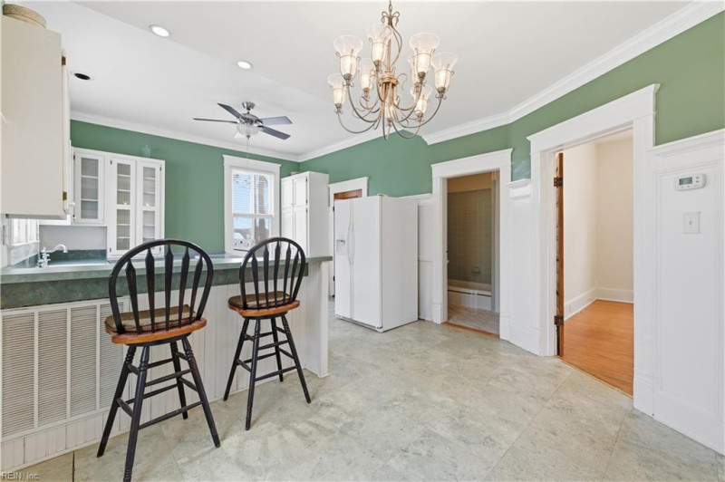 Photo 23 of 49 residential for sale in Franklin virginia