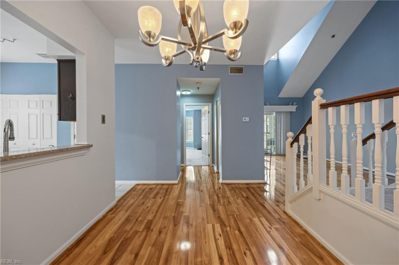 Photo 16 of 34 residential for sale in Norfolk virginia