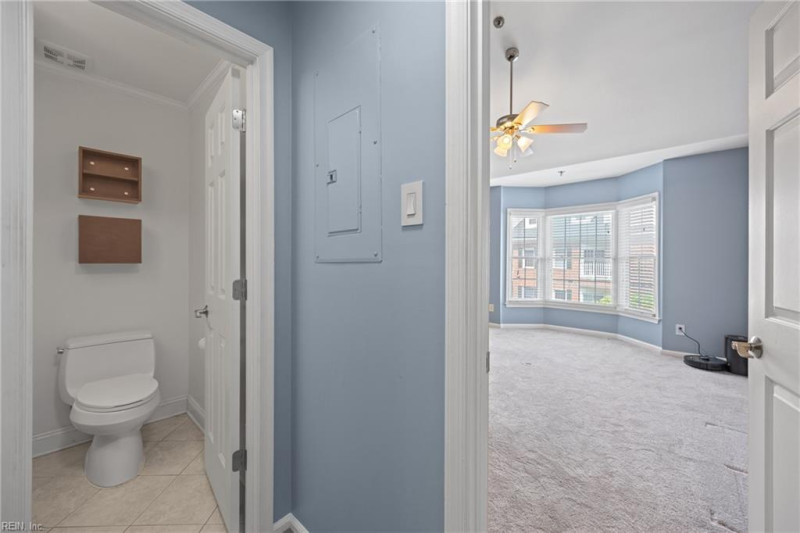 Photo 17 of 34 residential for sale in Norfolk virginia
