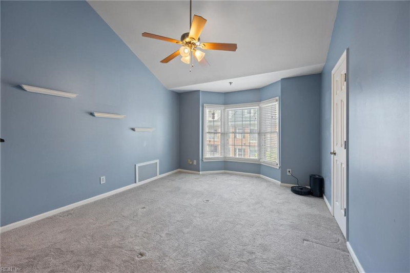 Photo 19 of 34 residential for sale in Norfolk virginia