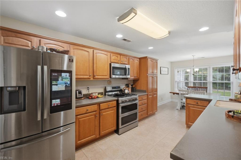 Photo 15 of 41 residential for sale in Camden County virginia