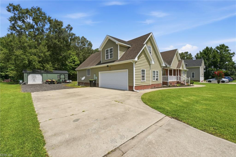 Photo 3 of 41 residential for sale in Camden County virginia