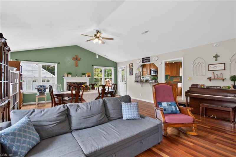 Photo 5 of 27 residential for sale in Suffolk virginia Photo 5 of 27 residential for sale in Suffolk virginia
