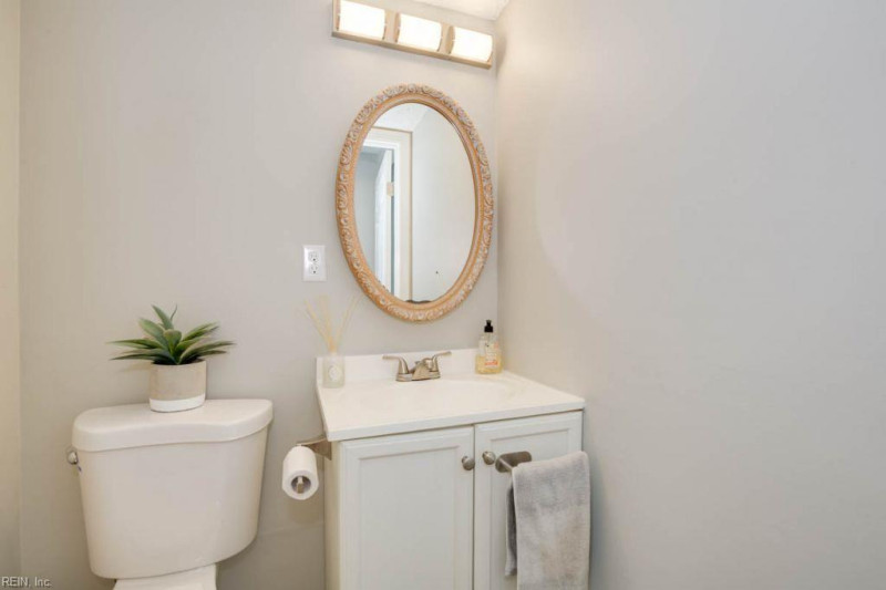 Photo 13 of 23 residential for sale in Virginia Beach virginia