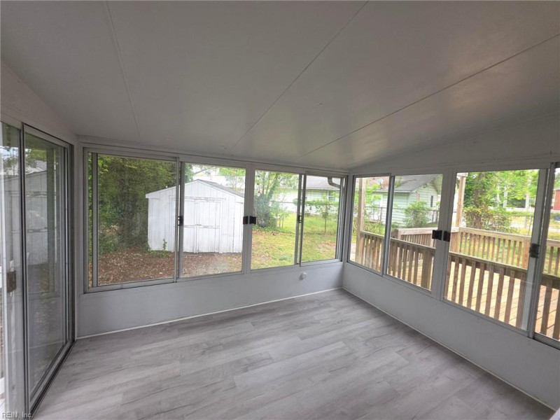 Photo 8 of 25 residential for sale in Portsmouth virginia