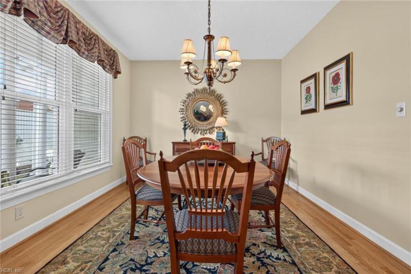 Photo 18 of 43 residential for sale in Virginia Beach virginia