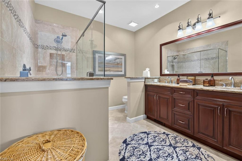 Photo 21 of 43 residential for sale in Virginia Beach virginia