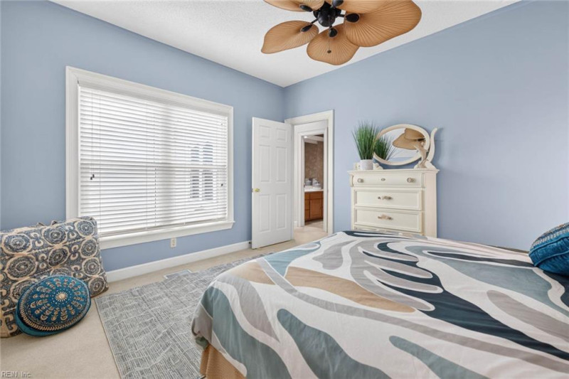 Photo 28 of 43 residential for sale in Virginia Beach virginia