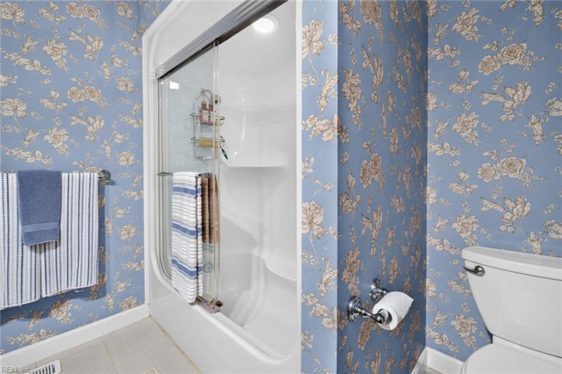 Photo 33 of 43 residential for sale in Virginia Beach virginia