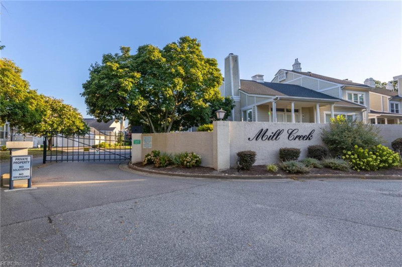 Photo 36 of 43 residential for sale in Virginia Beach virginia