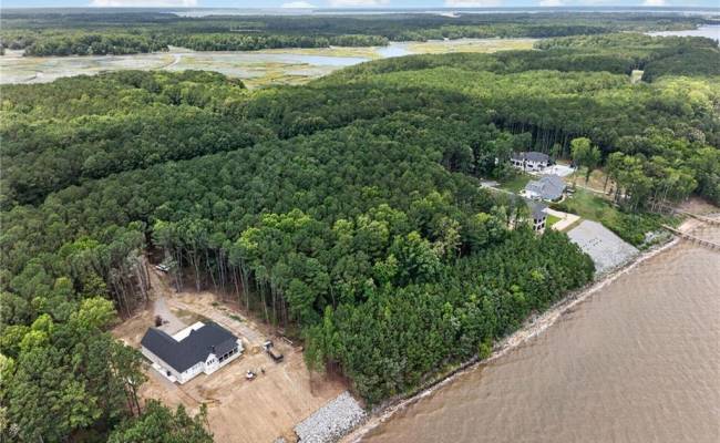 1129 Lawnes Neck Drive, Isle of Wight County, VA 23430