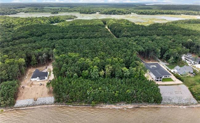 1129 Lawnes Neck Drive, Isle of Wight County, VA 23430