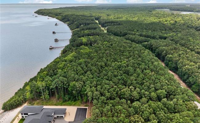 1129 Lawnes Neck Drive, Isle of Wight County, VA 23430