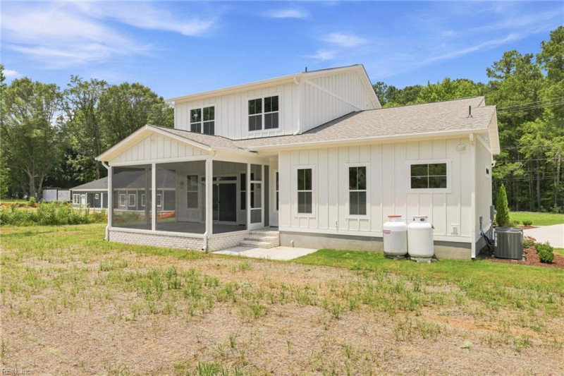 Photo 6 of 46 residential for sale in Chesapeake virginia Photo 6 of 46 residential for sale in Chesapeake virginia