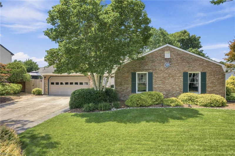 Photo 2 of 38 residential for sale in Virginia Beach virginia Photo 2 of 38 residential for sale in Virginia Beach virginia