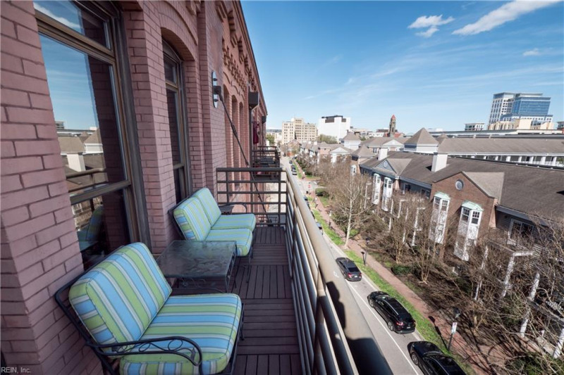 Photo 14 of 42 residential for sale in Norfolk virginia