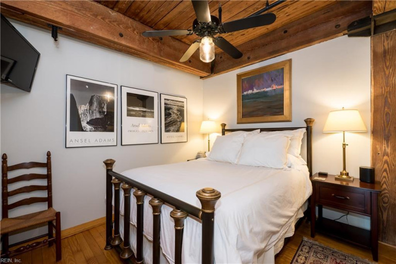 Photo 23 of 42 residential for sale in Norfolk virginia