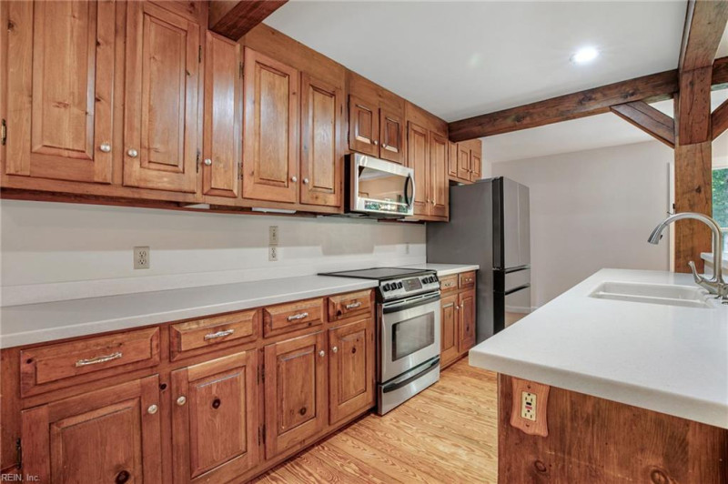 Photo 10 of 41 rental for rent in Gloucester County virginia