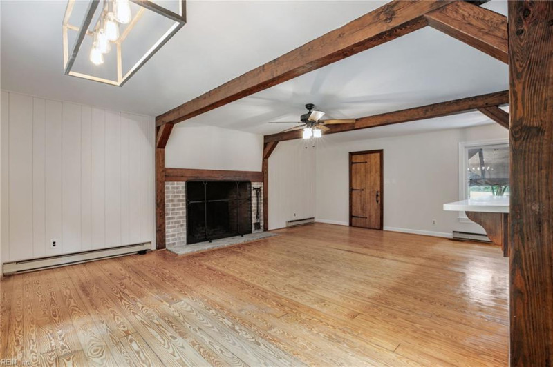 Photo 5 of 41 rental for rent in Gloucester County virginia