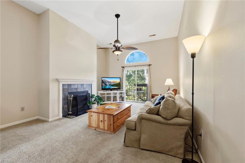 Photo 11 of 41 residential for sale in Norfolk virginia