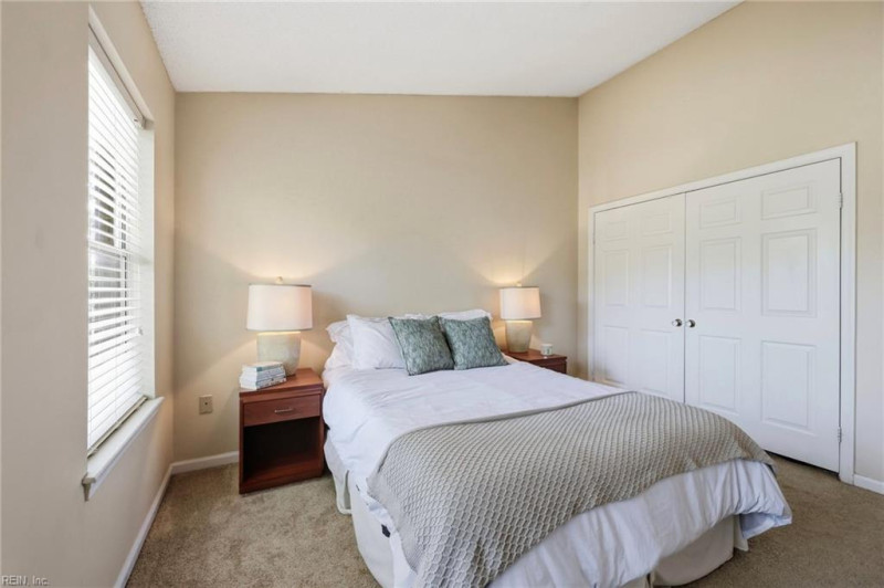 Photo 19 of 41 residential for sale in Norfolk virginia