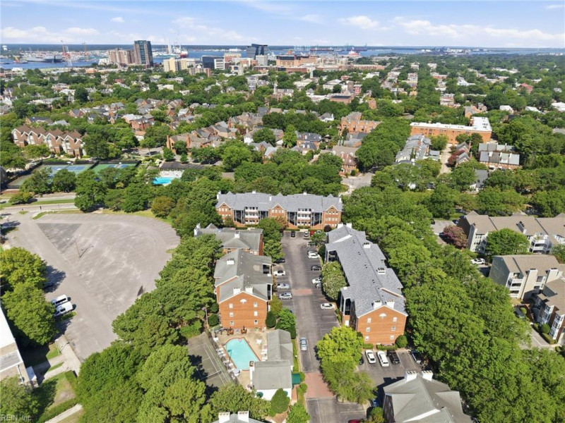 Photo 33 of 41 residential for sale in Norfolk virginia