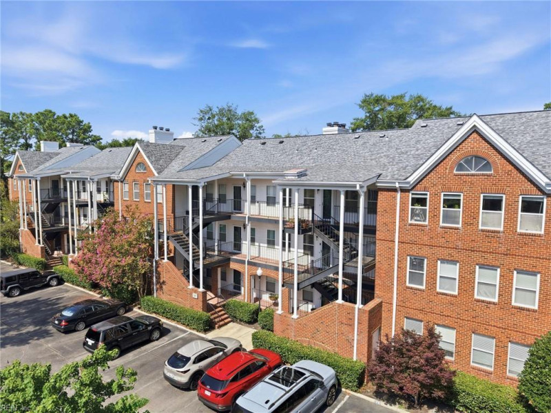 Photo 38 of 41 residential for sale in Norfolk virginia
