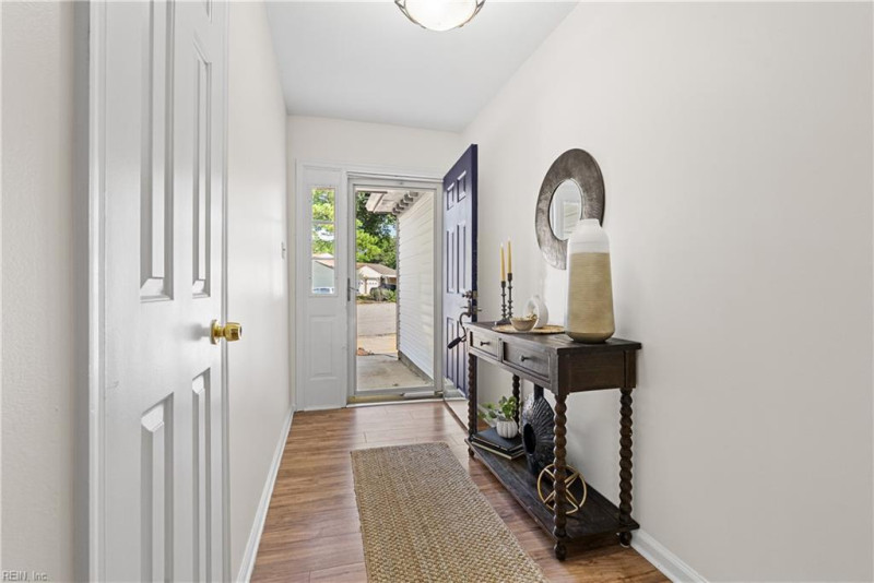 Photo 6 of 41 residential for sale in Virginia Beach virginia