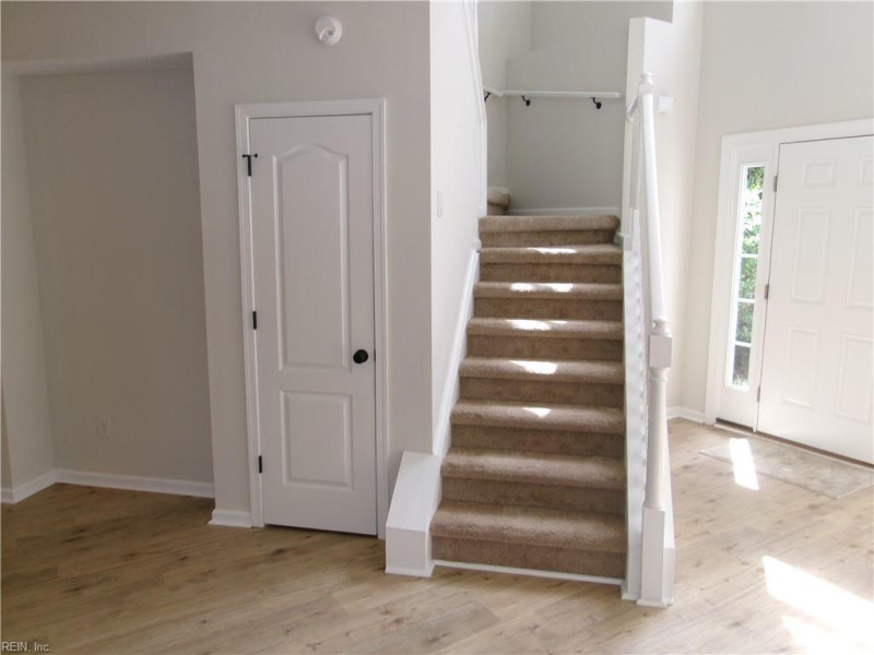 Photo 10 of 41 residential for sale in Newport News virginia Photo 10 of 41 residential for sale in Newport News virginia