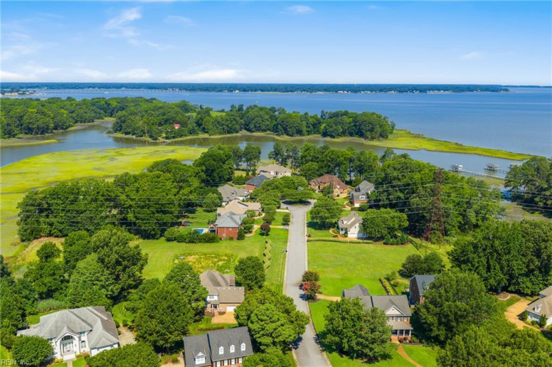 Photo 34 of 36 residential for sale in Suffolk virginia Photo 34 of 36 residential for sale in Suffolk virginia