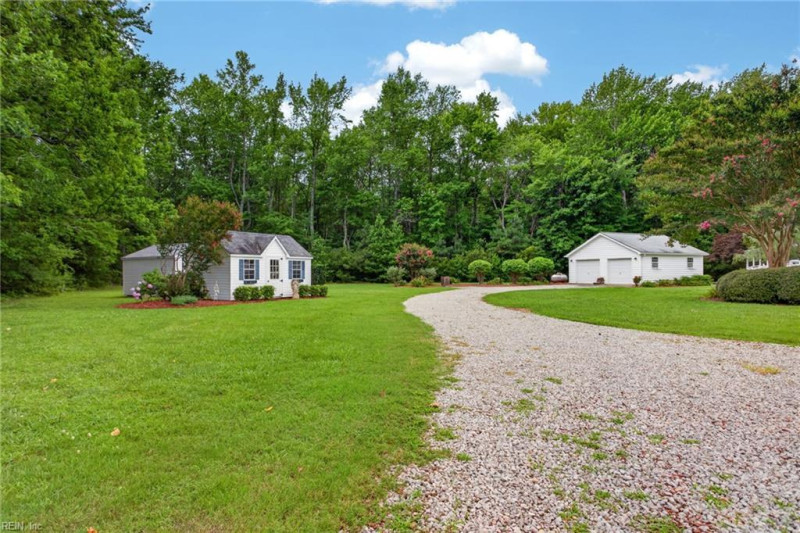Photo 11 of 50 residential for sale in Virginia Beach virginia