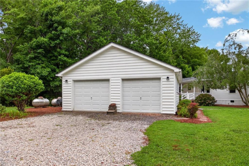 Photo 17 of 50 residential for sale in Virginia Beach virginia