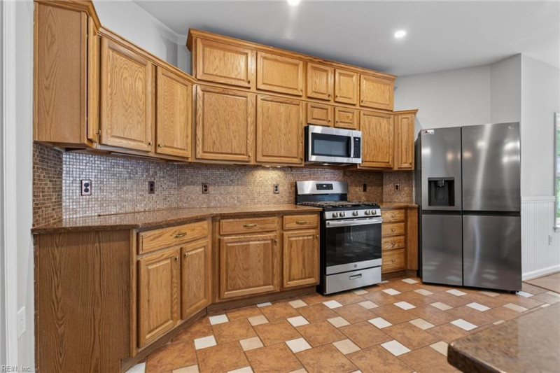 Photo 22 of 50 residential for sale in Virginia Beach virginia