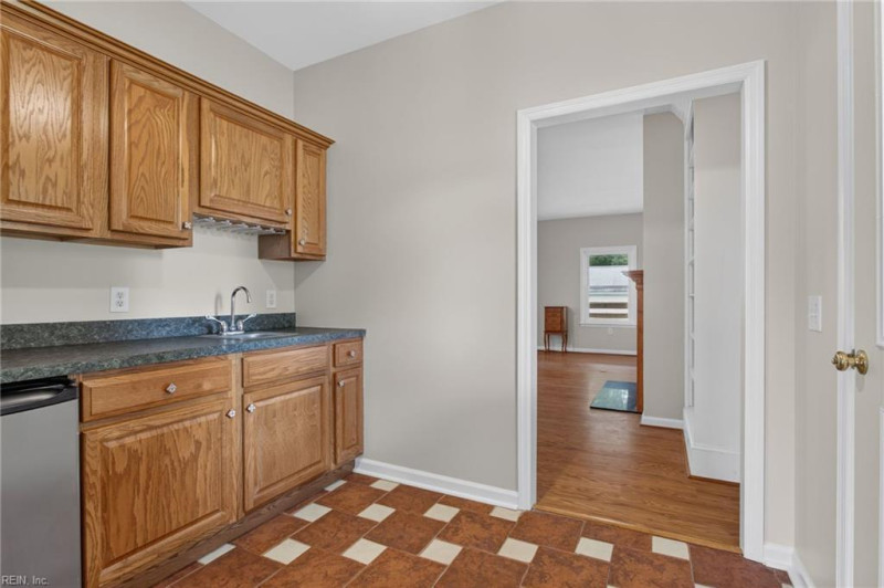 Photo 26 of 50 residential for sale in Virginia Beach virginia