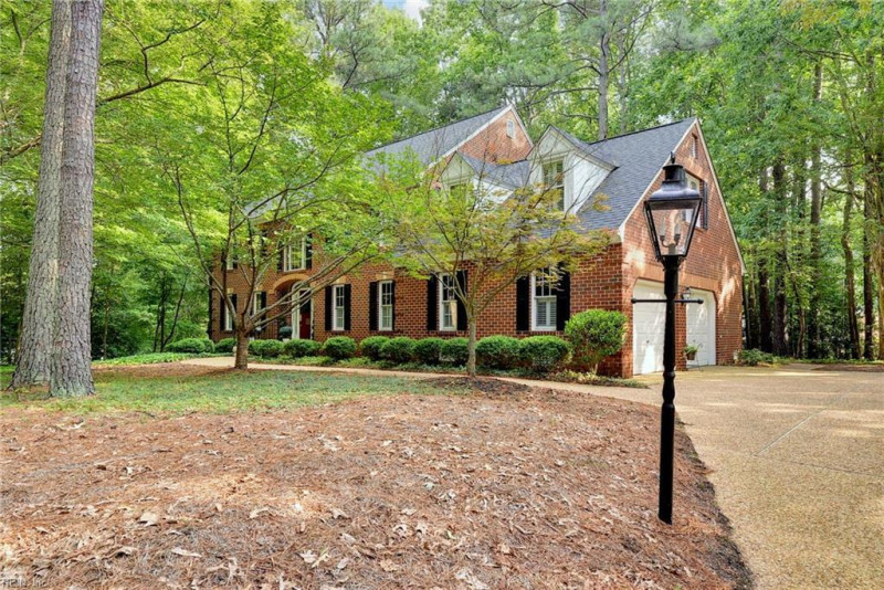 Photo 12 of 47 residential for sale in James City County virginia Photo 12 of 47 residential for sale in James City County virginia