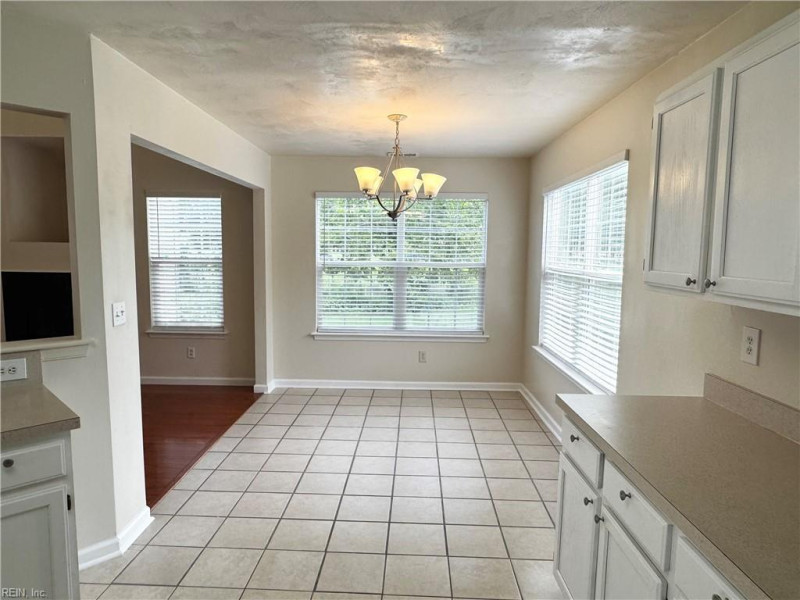 Photo 17 of 48 residential for sale in Virginia Beach virginia
